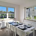 Apartment Work & Relax In Industrial Area Reinfeld