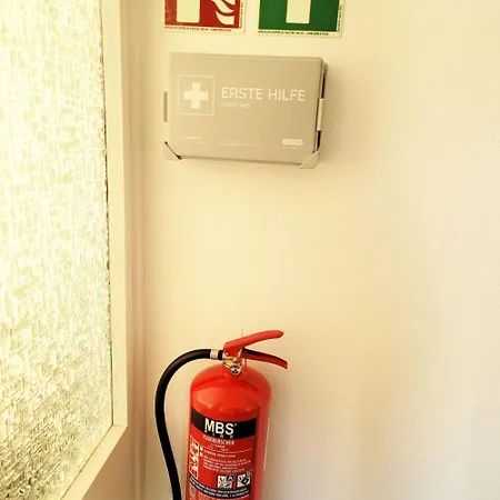 Work & Relax In Industrial Area Apartman *